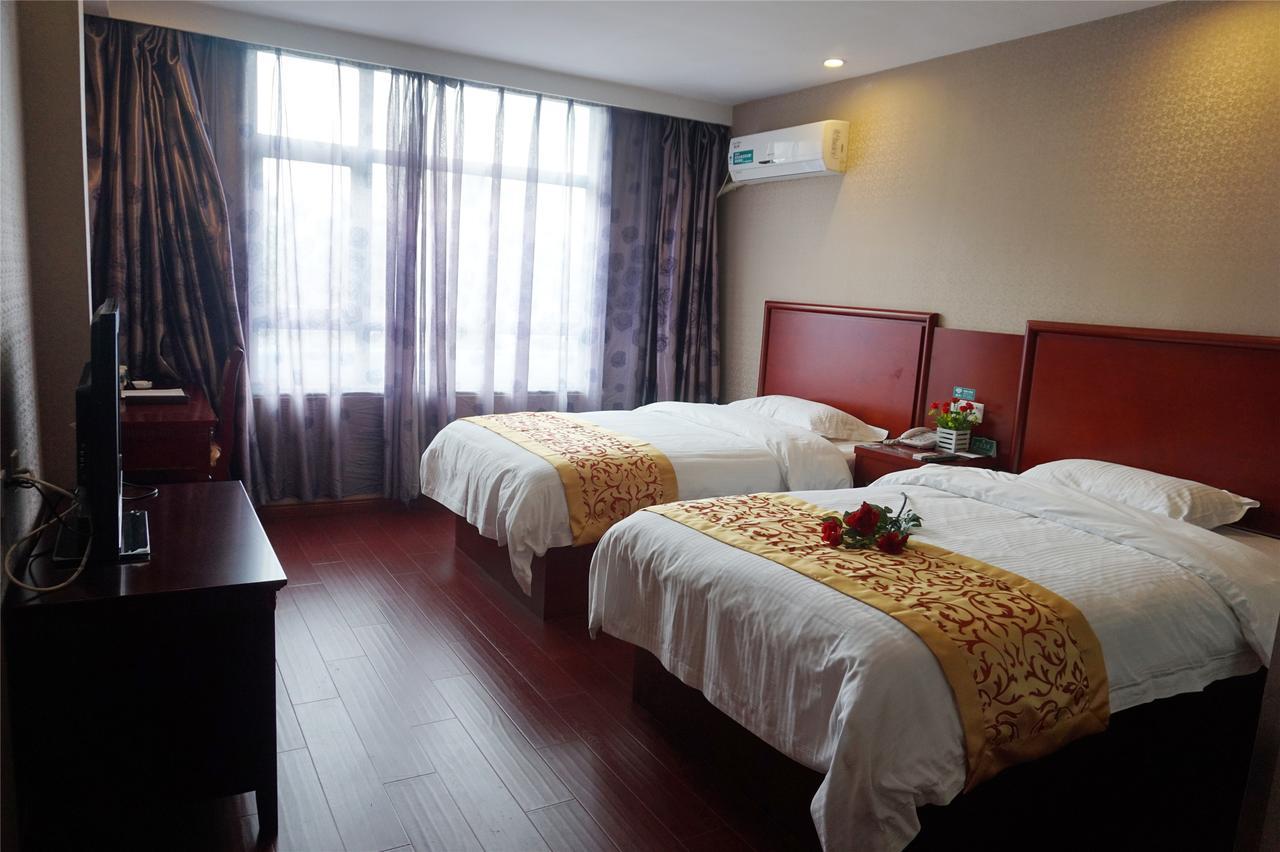 Greentree Inn Liaoning Dalian Development Zone Jinma Road Pedestrian Street Express Hotel Exteriör bild